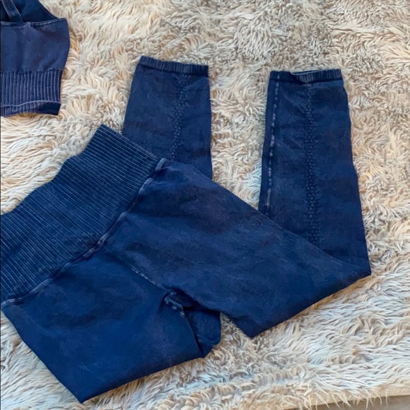 🌺free people good karma legging set in XL - Picture 10 of 15